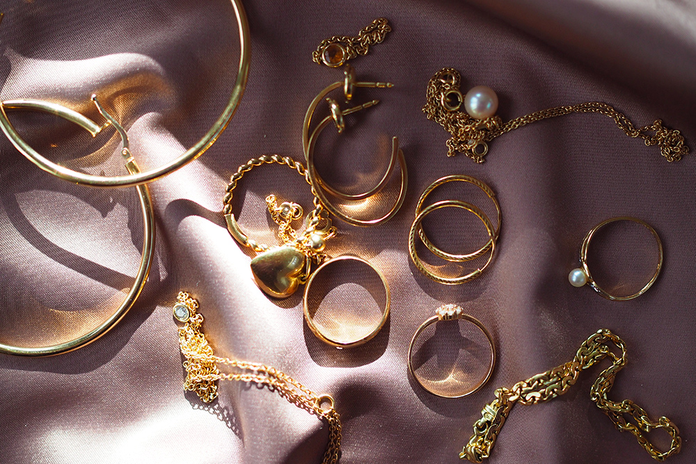 les bijoux, L'art des bijoux et leurs symboles